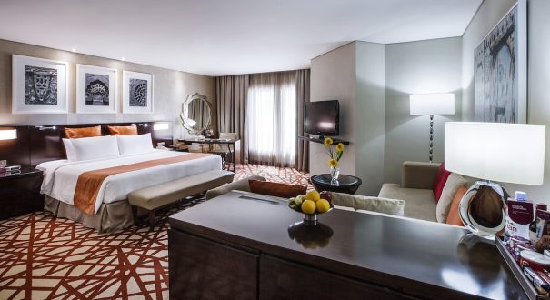 hotel-crowne-plaza-dubai (8) هتل کرون پلازا دبی (Crowne Plaza Dubai)