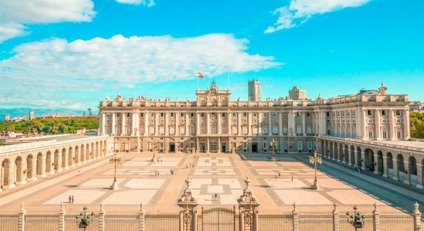 کاخ سلطنتی مادرید