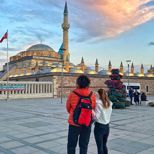 قونیه، شهر عشق و عرفان ایرانی در ترکیه
