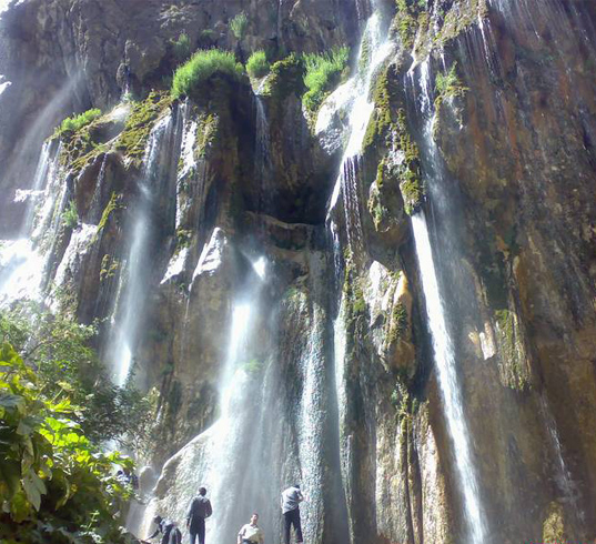 مارگون ، آبشاری چشمه ای در دل شیراز
