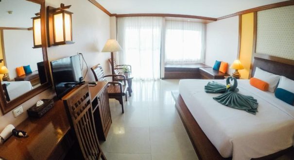 داخل اتاق هتل داخل اتاق هتل