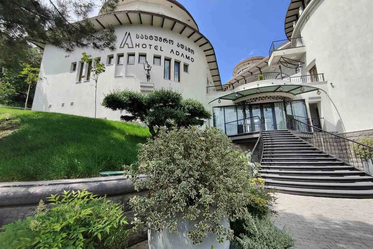 هتل آدامو تفلیس (Hotel Adamo) هتل آدامو تفلیس (Hotel Adamo)