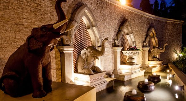 deevana-patong-resortandspa-gallery-overview12 هتل دیوانا پاتونگ ریزورت پوکت (Deevana Patong Resort)