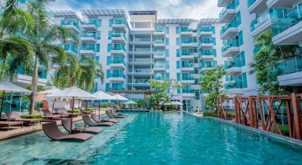 استخر سرباز هتل استخر سرباز هتل