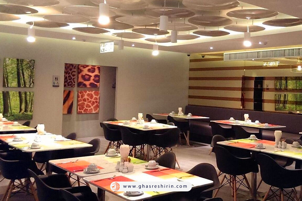 هتل سیزن فایو پاتایا (Season Five Hotel)