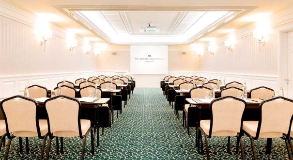 سالن کنفرانس هتل متروپولین تکسیم سالن کنفرانس هتل متروپولین تکسیم