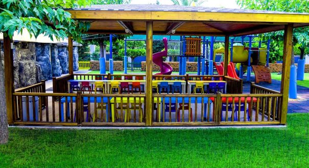 پارک بازی کودکان هتل رویال وینگز آنتالیا پارک بازی کودکان هتل رویال وینگز آنتالیا