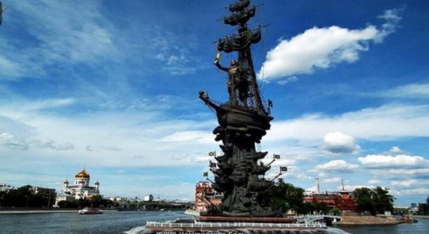 مجسمه بزرگ پیتر یکم