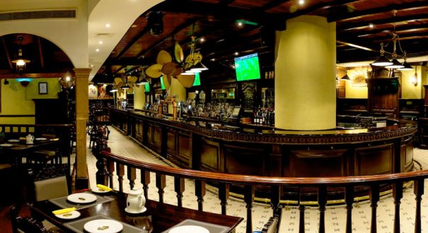 بار هتل تاورز روتانا دبی بار هتل تاورز روتانا دبی