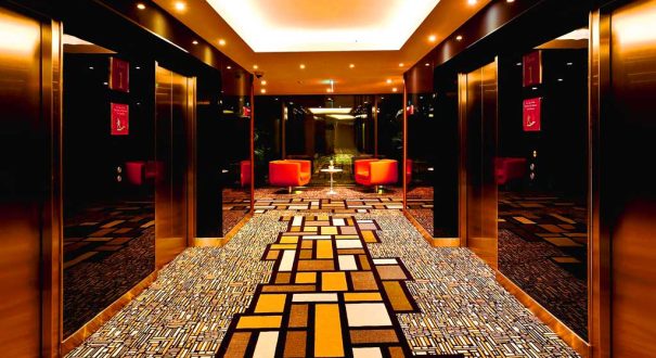 Crowne Plaza Harbiye راهروهای هتل کرون پلازا هاربیه استانبول