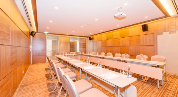 اتاق جلسات هتل گلدن ایج استانبول اتاق جلسات هتل گلدن ایج استانبول