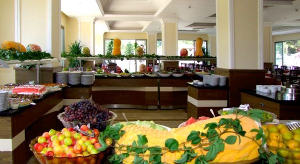 صبحانه عالی در هتل گرند میرامور آنتالیا صبحانه عالی در هتل گرند میرامور آنتالیا