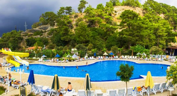 استخر روباز هتل گرند میرامور آنتالیا