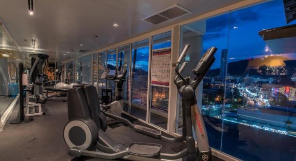 سالن بدنسازی هتل سالن بدنسازی هتل