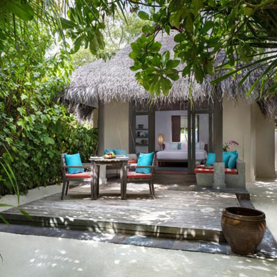 هتل آنانتارا ریزورت مالدیو (Anantara Dhigu Maldives Resort)
