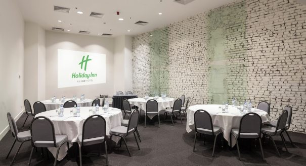 hotel-holiday-inn (1) هتل هالیدی این تفلیس (Holiday Inn Tbilisi)