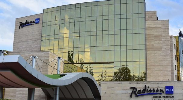 hotel-radisson-blu-yerevan (6) هتل رادیسون بلو ایروان (Radisson Blu Hotel Yerevan)