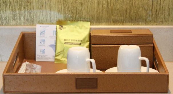 سرویس داخل اتاق سرویس داخل اتاق