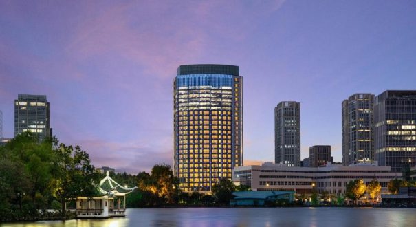 هتل هایلوکس چنگفنگ پارک ( Hualuxe shaughai changfeng park ) هتل هایلوکس چنگفنگ پارک ( Hualuxe shaughai changfeng park )