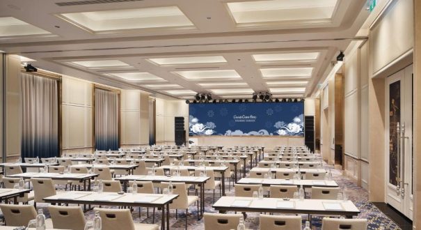 سالن کنفراس هتل سالن کنفراس هتل