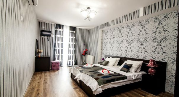 اتاق تخت دو نفره کینگ هتل الگانس تفلیس اتاق تخت دو نفره کینگ هتل الگانس تفلیس