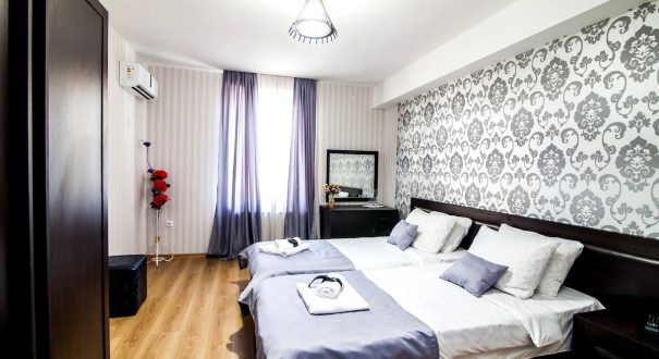 اتاق دو نفره تخت کینگ هتل الگانس تفلیس اتاق دو نفره تخت کینگ هتل الگانس تفلیس