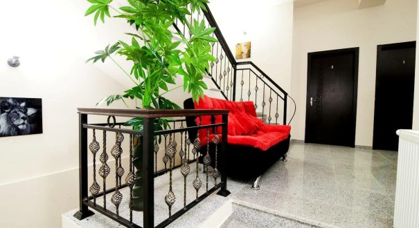 راهرو هتل الگانس تفلیس راهرو هتل الگانس تفلیس