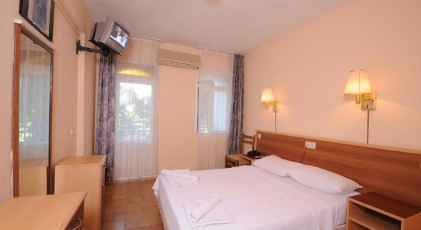 اتاق با تخت کینگ هتل سرین مارماریس اتاق با تخت کینگ هتل سرین مارماریس