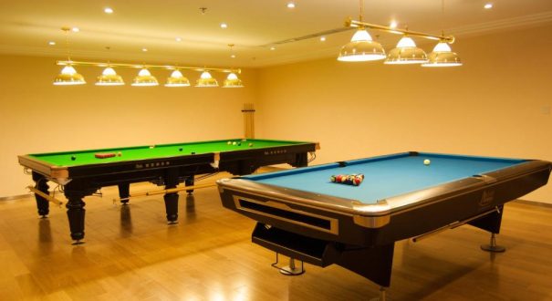 اتاق بیلیارد هتل کراون پلازا نوا اسکوار اتاق بیلیارد هتل کراون پلازا نوا اسکوار