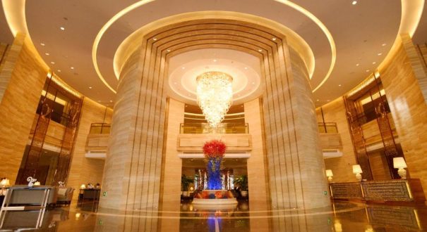 لابی هتل کراون پلازا نوا اسکوار لابی هتل کراون پلازا نوا اسکوار