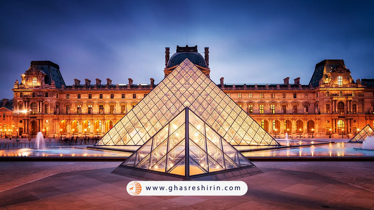 هرم موزه لوور