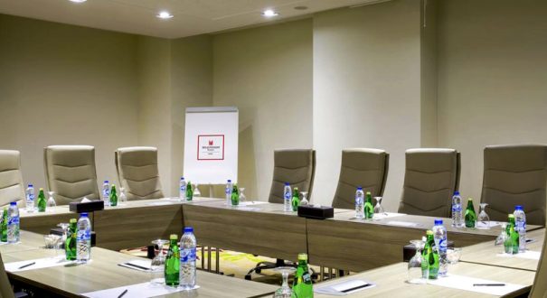 هتل میلینیوم پلازا داون تاون دبی (Millennium Plaza Downtown Hotel) اتاق جلسات هتل میلینیوم پلازا داون تاون دبی