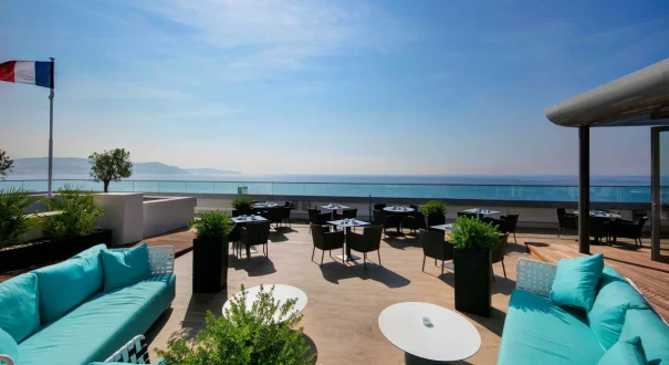 هتل رادیسون بلو نیس (Radisson Blu Hotel Nice) هتل رادیسون بلو نیس (Radisson Blu Hotel Nice)