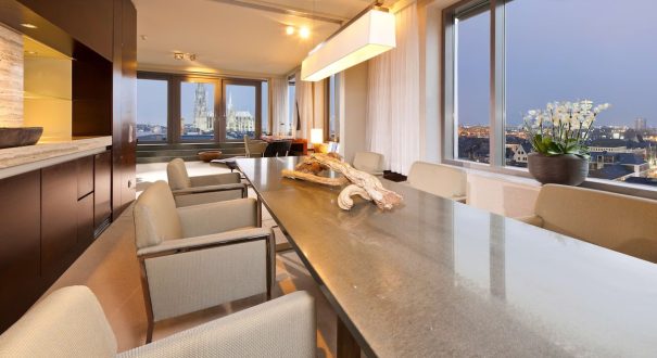 هتل دورینت ام هومارکت کلن (Dorint Hotel am Heumarkt) هتل دورینت ام هومارکت کلن (Dorint Hotel am Heumarkt)