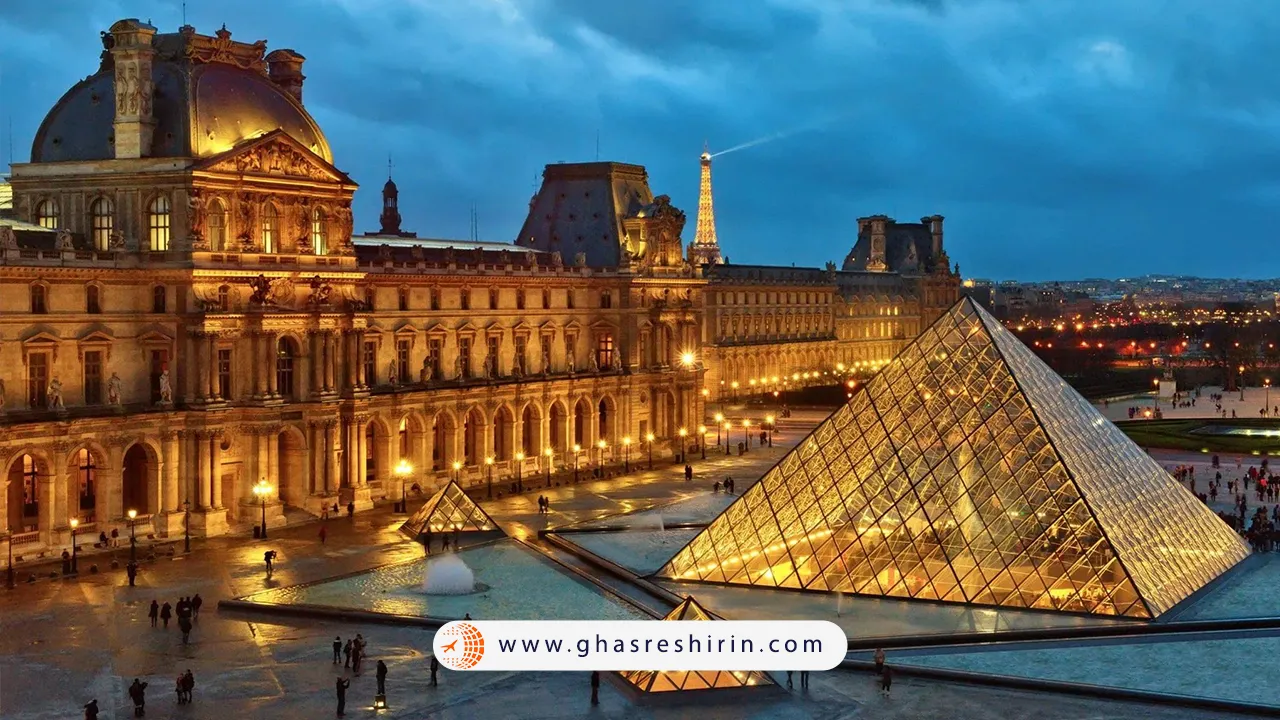 سفر به پاریس