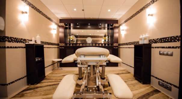 هتل آمباسادور سنت پترزبورگ (Ambassador Hotel)