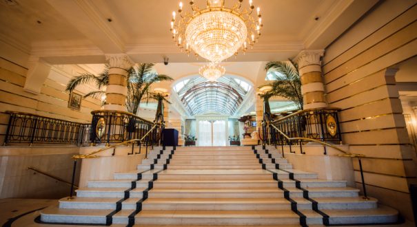 هتل آمباسادور سنت پترزبورگ (Ambassador Hotel)