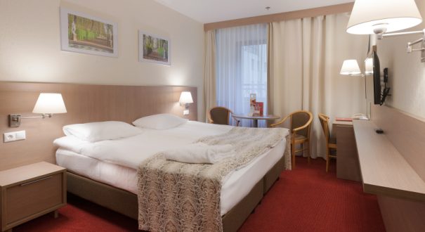 هتل آمباسادور سنت پترزبورگ (Ambassador Hotel)