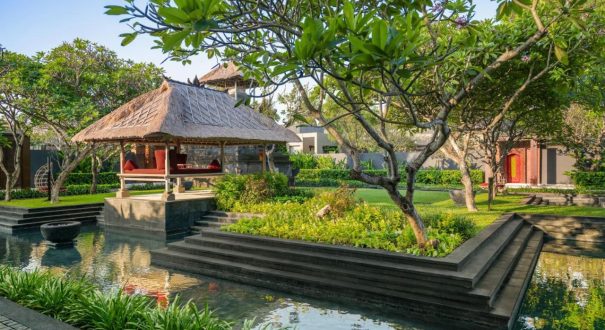 هتل دبلیو بالی (W Bali Hotel) هتل دبلیو بالی (W Bali Hotel)