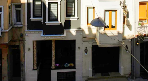 هتل تکسیم دوروی سوئیت استانبول (Taksim Doorway Suites) هتل تکسیم دوروی سوئیت استانبول (Taksim Doorway Suites)