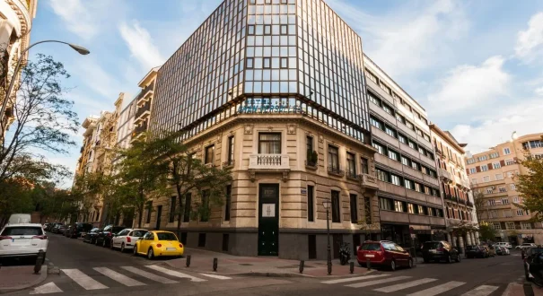 هتل گرند ورسایلس مادرید (Hotel Gran Versalles) هتل گرند ورسایلس مادرید (Hotel Gran Versalles)