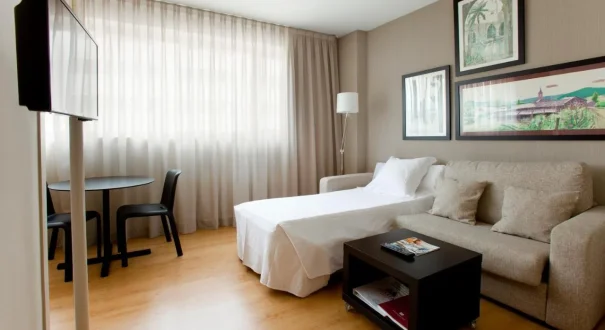 هتل آپارتمان آتنا بارسلونا (Aparthotel Atenea Barcelona) هتل آپارتمان آتنا بارسلونا (Aparthotel Atenea Barcelona)
