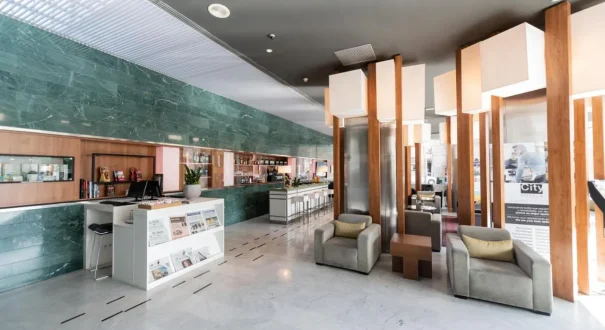 هتل آپارتمان آتنا بارسلونا (Aparthotel Atenea Barcelona) هتل آپارتمان آتنا بارسلونا (Aparthotel Atenea Barcelona)