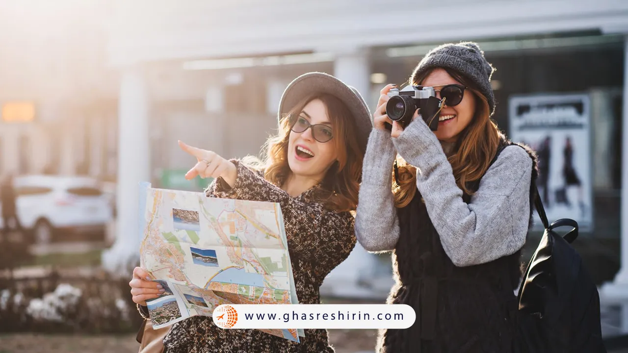 راهنمای-سفر-دخترانه