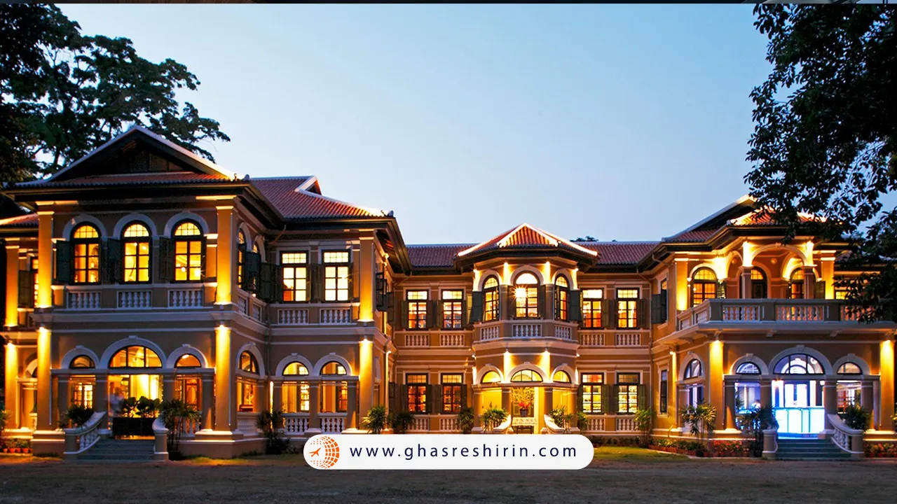 رستوران-فیل-آبی-تایلند