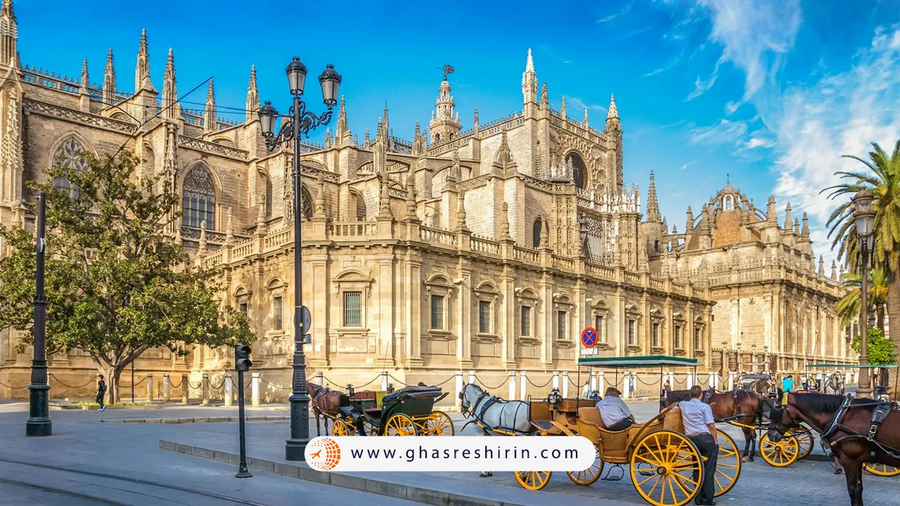 قصر-و-کلیسای-جامع-سویا