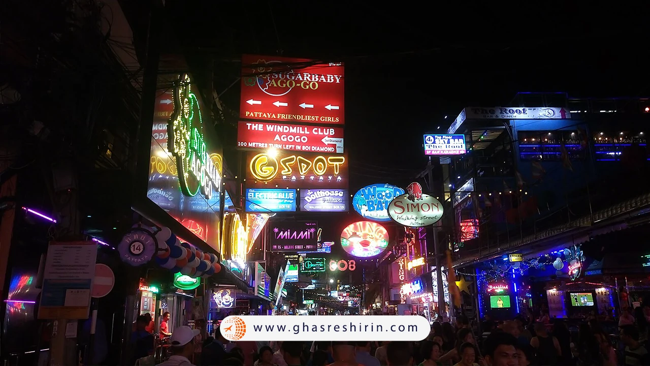 خیابان-واکینگ-استریت-تایلند