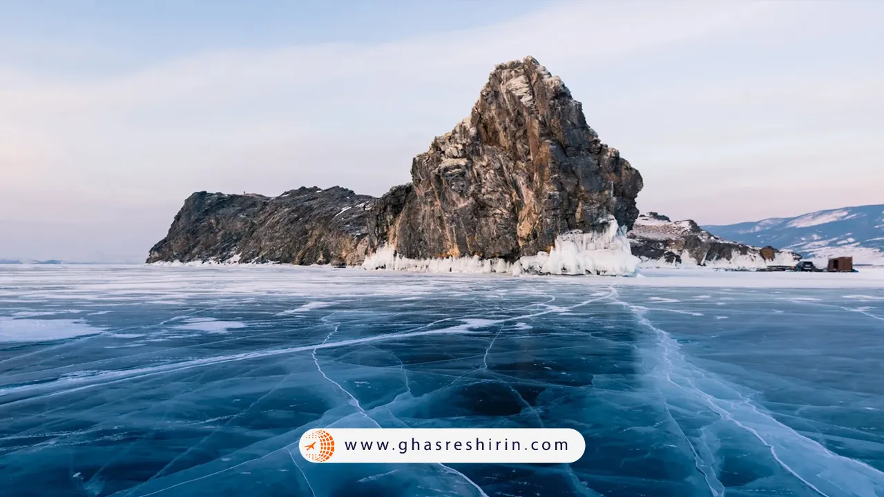 عمیق-ترین-دریاچه-جهان