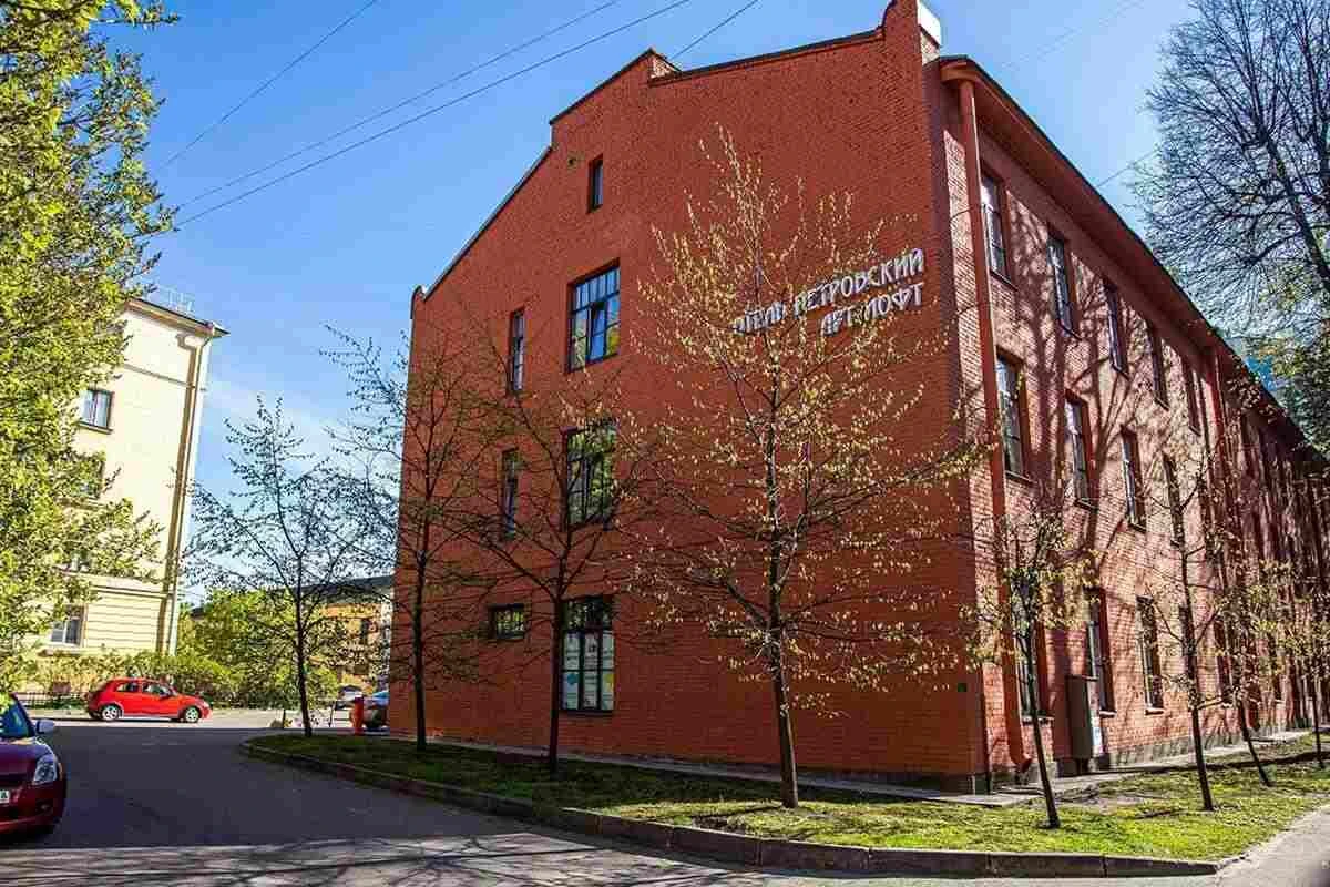 هتل پتروفسکی آرت لافت سنت پترزبورگ (Petrovskiy Art Loft Hotel) هتل پتروفسکی آرت لافت سنت پترزبورگ (Petrovskiy Art Loft Hotel)