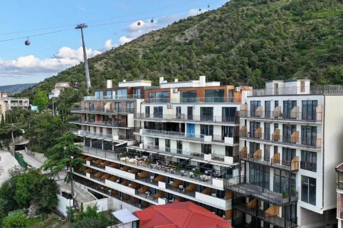 هتل کاستور اند پولوکس تفلیس (Castor & Pollux Hotel) هتل کاستور اند پولوکس تفلیس (Castor & Pollux Hotel)